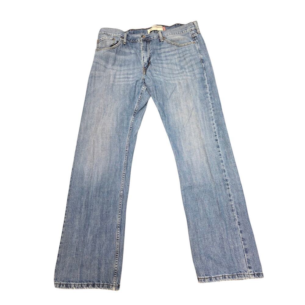 Levi's 514 Slim Straight Jeans Light Wash 38x32 Like New.